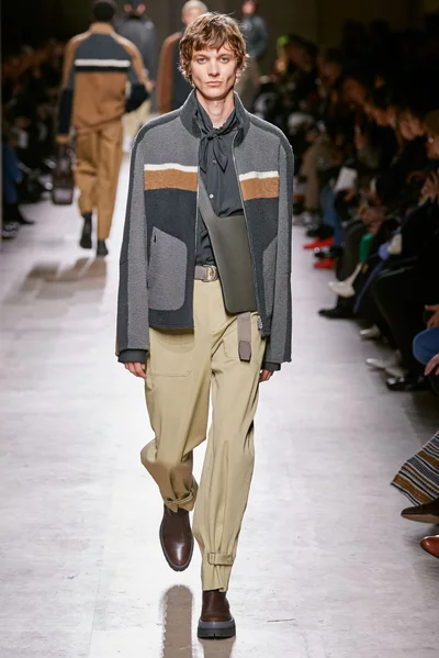Look 28